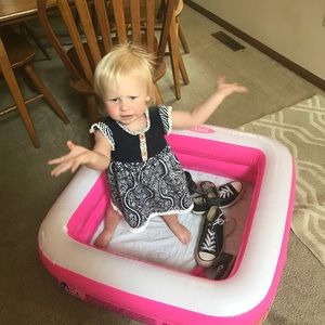 Meet your Posher, Emma